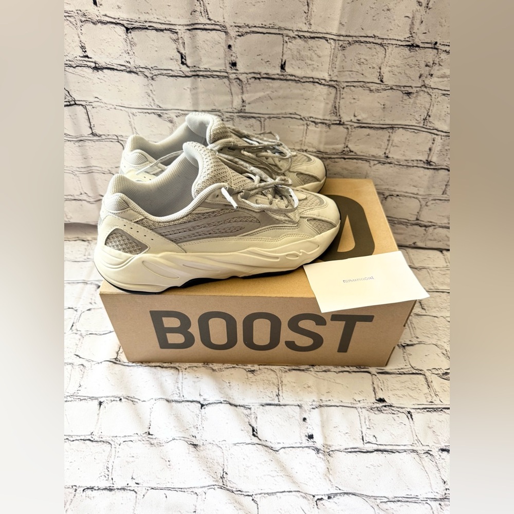 Adidas Yeezy Boost 700 (Static) V2. Size 10.5